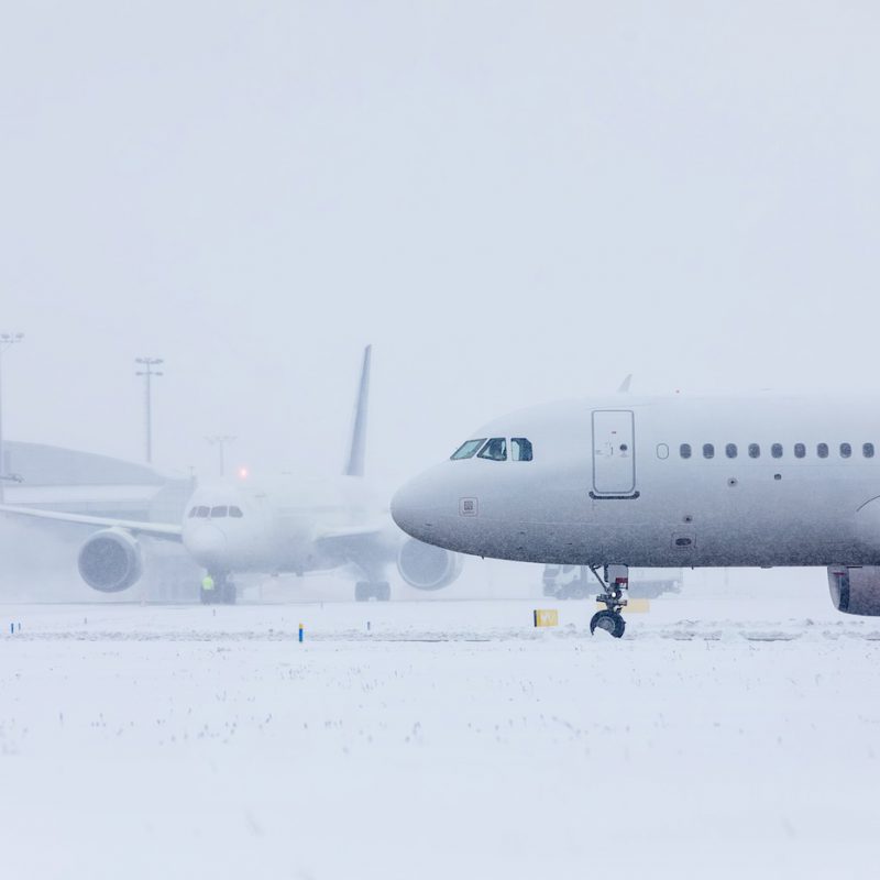 Unprecedented Snowstorm Disrupts Gulf Coast Airports